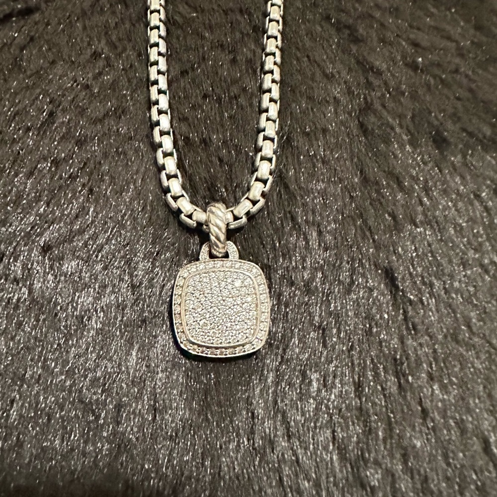 David Yurman 11 mm Albion Pendant Necklace